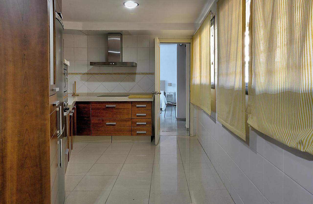 San Bernardo Family Apartment Σεβίλλη Εξωτερικό φωτογραφία