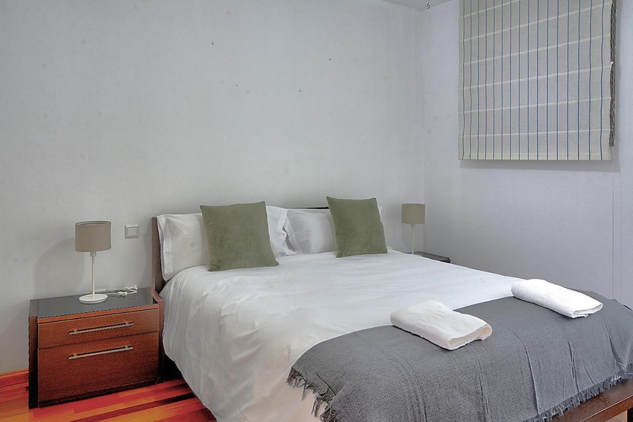 San Bernardo Family Apartment Σεβίλλη Εξωτερικό φωτογραφία