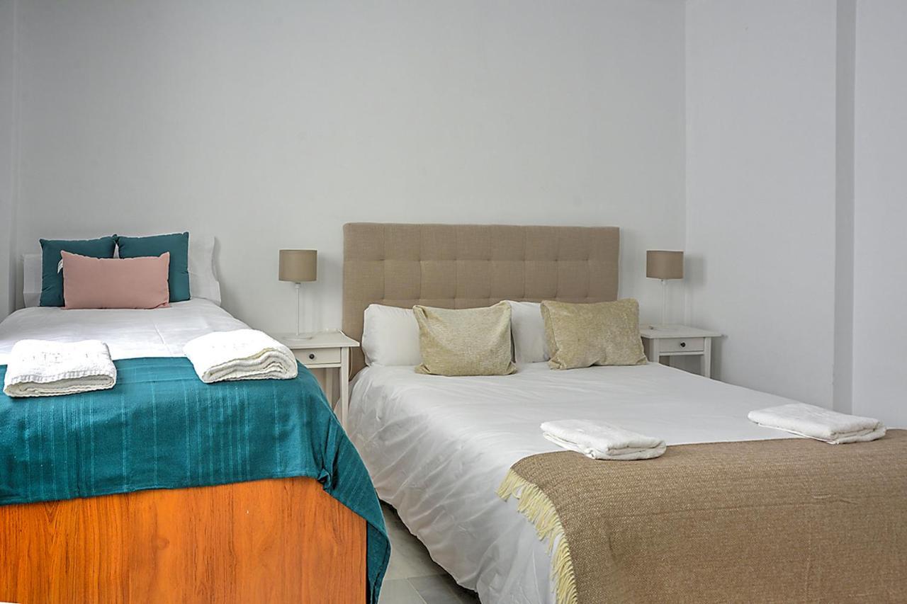 San Bernardo Family Apartment Σεβίλλη Εξωτερικό φωτογραφία
