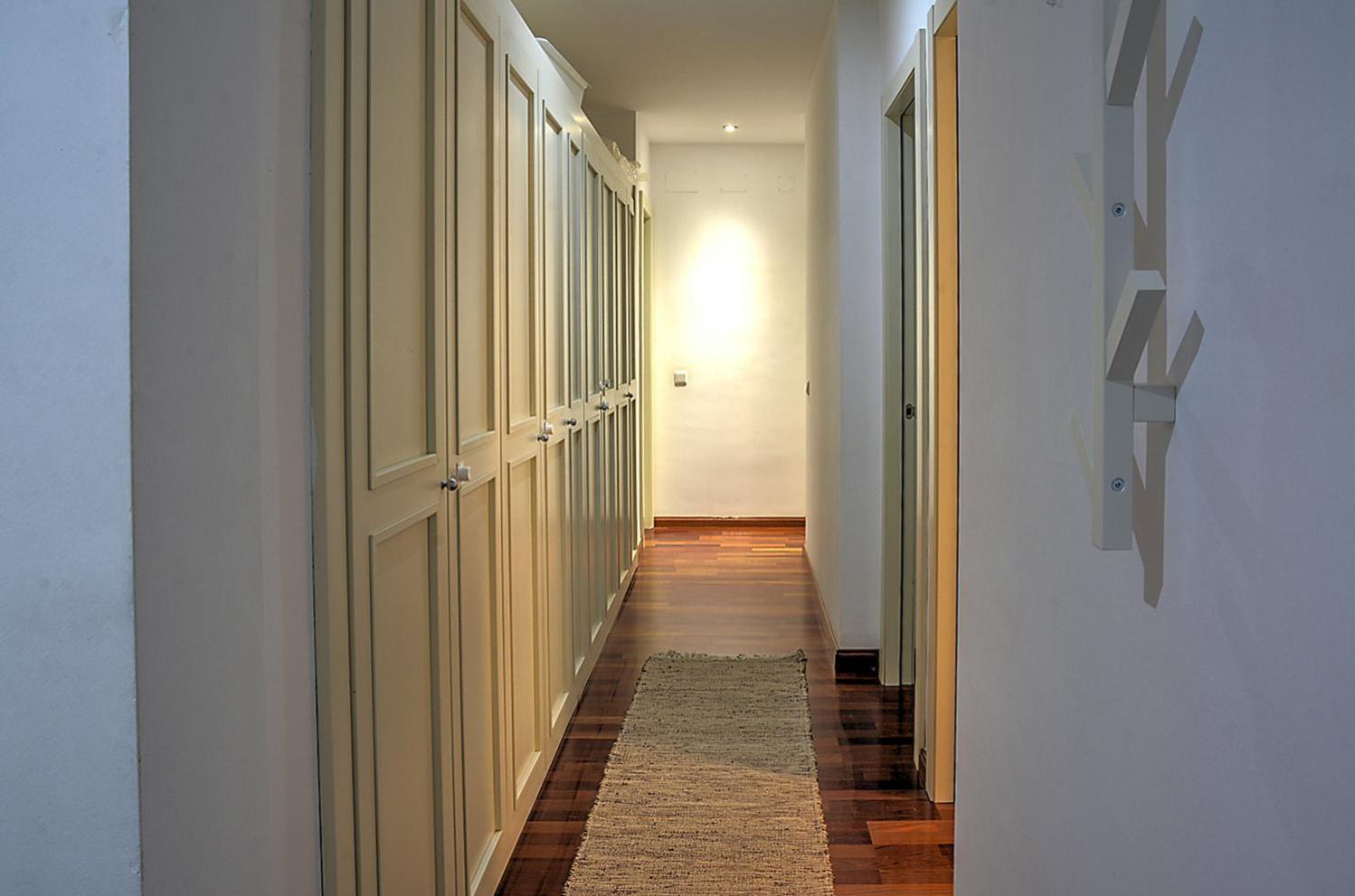 San Bernardo Family Apartment Σεβίλλη Εξωτερικό φωτογραφία